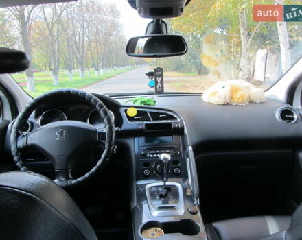 Белый Пежо 3008, объемом двигателя 1.6 л и пробегом 227 тыс. км за 8900 $, фото 58 на Automoto.ua