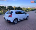 Белый Пежо 3008, объемом двигателя 2 л и пробегом 256 тыс. км за 8700 $, фото 5 на Automoto.ua