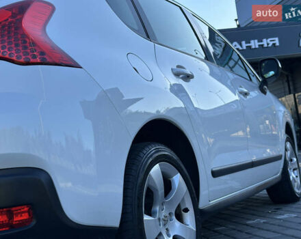 Білий Пежо 3008, об'ємом двигуна 1.6 л та пробігом 215 тис. км за 8950 $, фото 3 на Automoto.ua