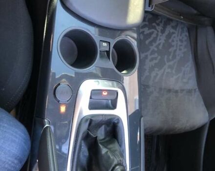 Пежо 3008 2011 в Стрые на Automoto.ua Белый Пежо 3008, объемом двигателя 1.56 л и пробегом 259 тыс. км за 8400 $, фото 6 на Automoto.ua