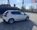 Белый Пежо 3008, объемом двигателя 2 л и пробегом 256 тыс. км за 10350 $, фото 3 на Automoto.ua