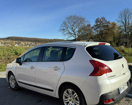 Белый Пежо 3008, объемом двигателя 1.56 л и пробегом 253 тыс. км за 8100 $, фото 6 на Automoto.ua