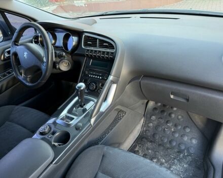 Белый Пежо 3008, объемом двигателя 1.6 л и пробегом 198 тыс. км за 9000 $, фото 13 на Automoto.ua