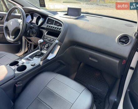 Белый Пежо 3008, объемом двигателя 2 л и пробегом 256 тыс. км за 10350 $, фото 16 на Automoto.ua