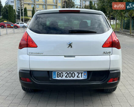 Белый Пежо 3008, объемом двигателя 1.6 л и пробегом 225 тыс. км за 8800 $, фото 28 на Automoto.ua