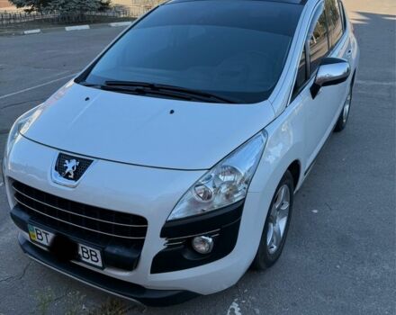 Белый Пежо 3008, объемом двигателя 1.6 л и пробегом 198 тыс. км за 9000 $, фото 1 на Automoto.ua