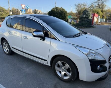 Белый Пежо 3008, объемом двигателя 1.6 л и пробегом 198 тыс. км за 9000 $, фото 5 на Automoto.ua