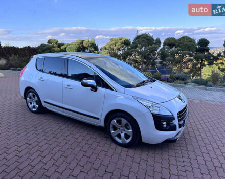 Белый Пежо 3008, объемом двигателя 2 л и пробегом 256 тыс. км за 8900 $, фото 4 на Automoto.ua
