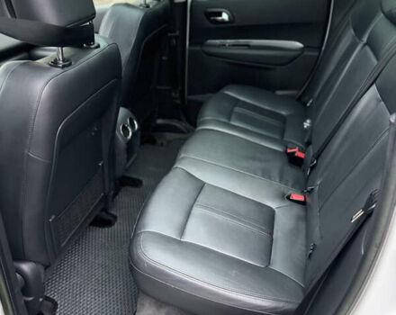 Белый Пежо 3008, объемом двигателя 2 л и пробегом 220 тыс. км за 10300 $, фото 18 на Automoto.ua