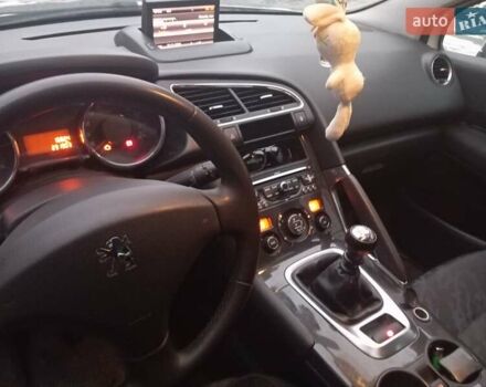 Белый Пежо 3008, объемом двигателя 1.56 л и пробегом 232 тыс. км за 8200 $, фото 15 на Automoto.ua