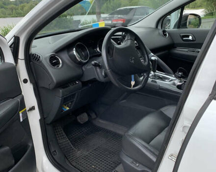 Білий Пежо 3008, об'ємом двигуна 1.6 л та пробігом 194 тис. км за 11000 $, фото 20 на Automoto.ua