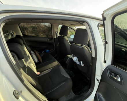 Белый Пежо 3008, объемом двигателя 1.6 л и пробегом 193 тыс. км за 6700 $, фото 32 на Automoto.ua