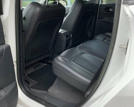 Білий Пежо 3008, об'ємом двигуна 1.6 л та пробігом 194 тис. км за 11000 $, фото 8 на Automoto.ua