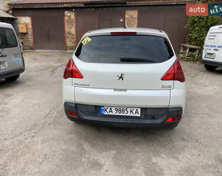 Пежо 3008 2011 в Киеве на Automoto.ua Белый Пежо 3008, объемом двигателя 1.6 л и пробегом 274 тыс. км за 7800 $, фото 3 на Automoto.ua
