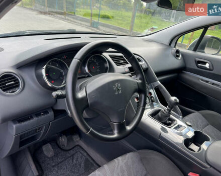Белый Пежо 3008, объемом двигателя 1.6 л и пробегом 225 тыс. км за 8800 $, фото 43 на Automoto.ua