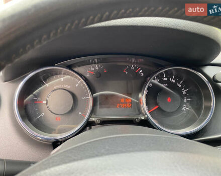 Пежо 3008 2011 в Киеве на Automoto.ua Белый Пежо 3008, объемом двигателя 1.6 л и пробегом 274 тыс. км за 7800 $, фото 9 на Automoto.ua