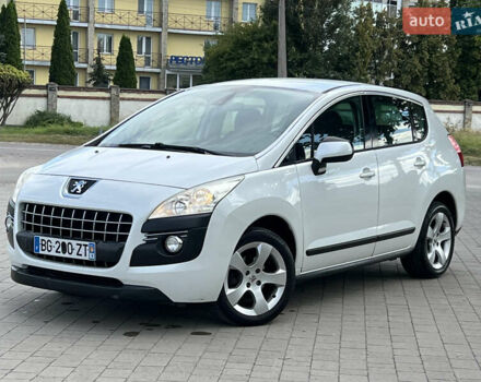 Белый Пежо 3008, объемом двигателя 1.6 л и пробегом 225 тыс. км за 8800 $, фото 4 на Automoto.ua