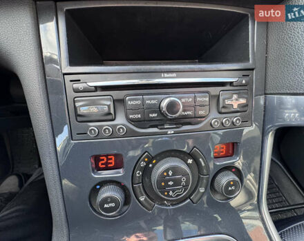 Белый Пежо 3008, объемом двигателя 2 л и пробегом 256 тыс. км за 10350 $, фото 22 на Automoto.ua