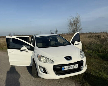 Белый Пежо 3008, объемом двигателя 1.6 л и пробегом 193 тыс. км за 6700 $, фото 26 на Automoto.ua