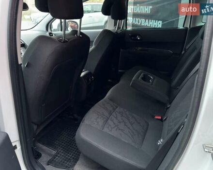 Пежо 3008 2011 в Стрые на Automoto.ua Белый Пежо 3008, объемом двигателя 1.56 л и пробегом 197 тыс. км за 7200 $, фото 19 на Automoto.ua