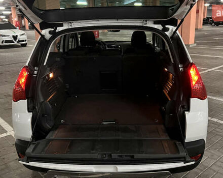 Пежо 3008 2011 в Киеве на Automoto.ua Белый Пежо 3008, объемом двигателя 1.56 л и пробегом 256 тыс. км за 8300 $, фото 16 на Automoto.ua