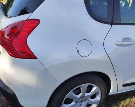 Белый Пежо 3008, объемом двигателя 1.6 л и пробегом 192 тыс. км за 7900 $, фото 6 на Automoto.ua