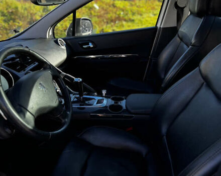 Белый Пежо 3008, объемом двигателя 1.56 л и пробегом 253 тыс. км за 8100 $, фото 12 на Automoto.ua