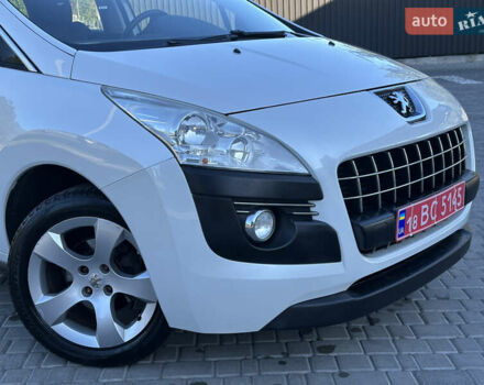 Білий Пежо 3008, об'ємом двигуна 1.6 л та пробігом 215 тис. км за 8950 $, фото 2 на Automoto.ua