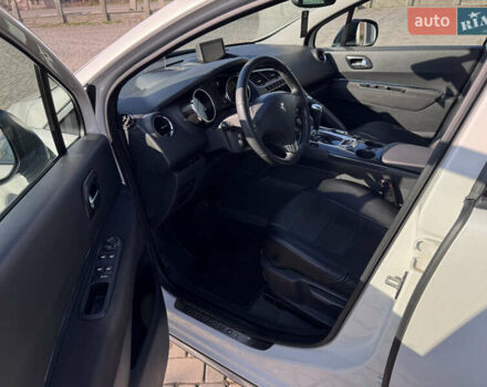 Белый Пежо 3008, объемом двигателя 2 л и пробегом 256 тыс. км за 10350 $, фото 12 на Automoto.ua