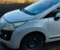 Белый Пежо 3008, объемом двигателя 1.56 л и пробегом 196 тыс. км за 8190 $, фото 1 на Automoto.ua