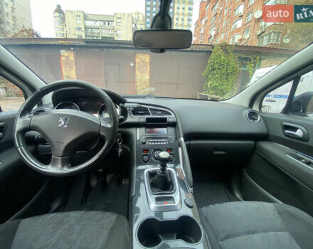 Пежо 3008 2011 в Киеве на Automoto.ua Белый Пежо 3008, объемом двигателя 1.6 л и пробегом 274 тыс. км за 7800 $, фото 8 на Automoto.ua