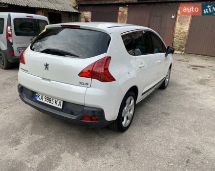 Пежо 3008 2011 в Киеве на Automoto.ua Белый Пежо 3008, объемом двигателя 1.6 л и пробегом 274 тыс. км за 7800 $, фото 4 на Automoto.ua
