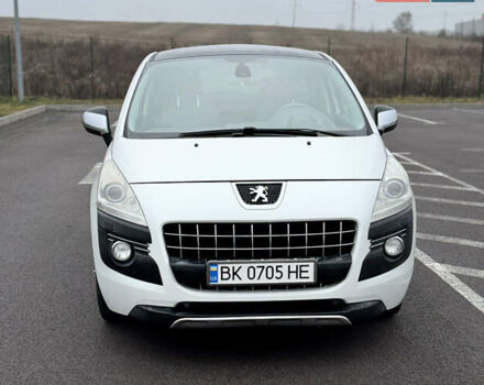 Белый Пежо 3008, объемом двигателя 2 л и пробегом 220 тыс. км за 10300 $, фото 7 на Automoto.ua