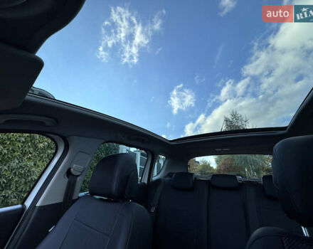 Белый Пежо 3008, объемом двигателя 2 л и пробегом 256 тыс. км за 8700 $, фото 21 на Automoto.ua