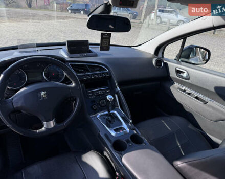 Белый Пежо 3008, объемом двигателя 2 л и пробегом 256 тыс. км за 10350 $, фото 14 на Automoto.ua