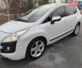 Белый Пежо 3008, объемом двигателя 1.6 л и пробегом 237 тыс. км за 8900 $, фото 1 на Automoto.ua