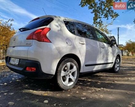 Пежо 3008 2011 в Черкассах на Automoto.ua Белый Пежо 3008, объемом двигателя 1.56 л и пробегом 284 тыс. км за 7800 $, фото 1 на Automoto.ua