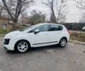 Белый Пежо 3008, объемом двигателя 1.6 л и пробегом 170 тыс. км за 6500 $, фото 2 на Automoto.ua