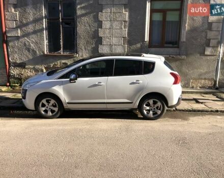 Пежо 3008 2011 в Стрые на Automoto.ua Белый Пежо 3008, объемом двигателя 1.56 л и пробегом 259 тыс. км за 8400 $, фото 3 на Automoto.ua