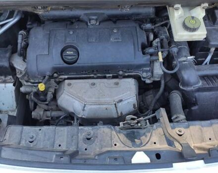 Белый Пежо 3008, объемом двигателя 1.6 л и пробегом 192 тыс. км за 7900 $, фото 12 на Automoto.ua