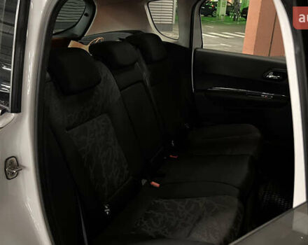 Пежо 3008 2011 в Киеве на Automoto.ua Белый Пежо 3008, объемом двигателя 1.56 л и пробегом 256 тыс. км за 8300 $, фото 13 на Automoto.ua