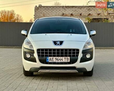 Белый Пежо 3008, объемом двигателя 1.56 л и пробегом 188 тыс. км за 8333 $, фото 6 на Automoto.ua