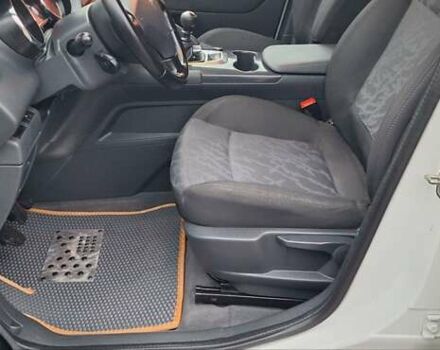 Белый Пежо 3008, объемом двигателя 1.6 л и пробегом 226 тыс. км за 8999 $, фото 43 на Automoto.ua