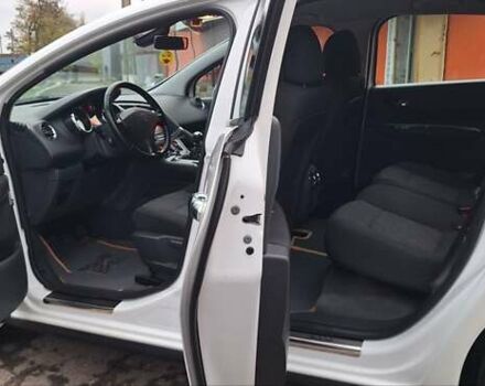 Белый Пежо 3008, объемом двигателя 1.6 л и пробегом 226 тыс. км за 8999 $, фото 11 на Automoto.ua