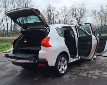 Белый Пежо 3008, объемом двигателя 1.6 л и пробегом 226 тыс. км за 8999 $, фото 89 на Automoto.ua