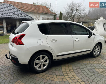 Білий Пежо 3008, об'ємом двигуна 1.6 л та пробігом 205 тис. км за 6750 $, фото 10 на Automoto.ua