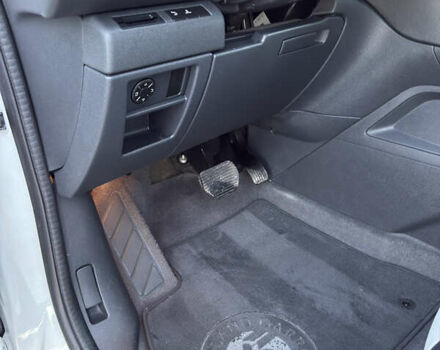 Белый Пежо 3008, объемом двигателя 2 л и пробегом 186 тыс. км за 12699 $, фото 15 на Automoto.ua