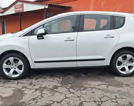 Белый Пежо 3008, объемом двигателя 1.6 л и пробегом 226 тыс. км за 8999 $, фото 3 на Automoto.ua