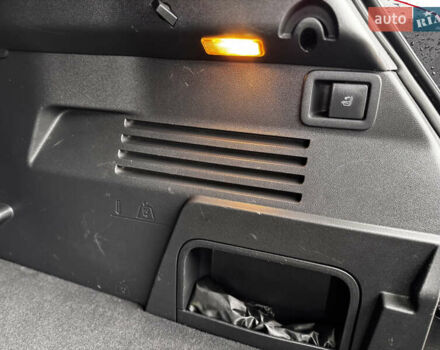 Белый Пежо 3008, объемом двигателя 1.6 л и пробегом 296 тыс. км за 7600 $, фото 22 на Automoto.ua