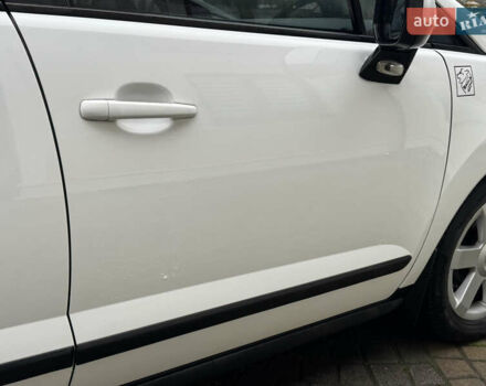 Білий Пежо 3008, об'ємом двигуна 1.6 л та пробігом 205 тис. км за 6750 $, фото 44 на Automoto.ua